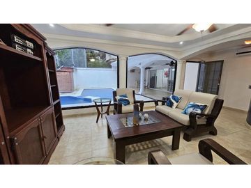 Venta de casa en La Alameda - Negociable (PD)