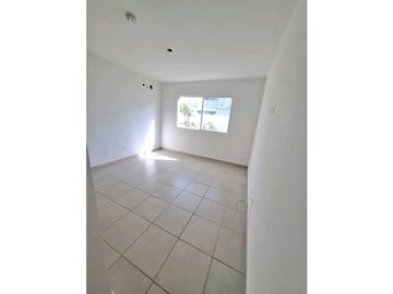 VENTA CASA  BRISAS DEL GOLF PH VICTORIA 187M2