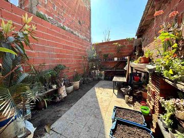 Casa para 2 Familias en venta en Wilde