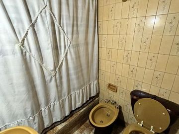 Casa para 2 Familias en venta en Wilde