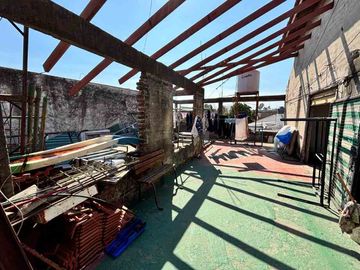 Casa para 2 Familias en venta en Wilde