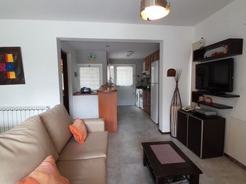 CODIGO 240 - TRIPLEX ALQUILER CON PILETA Y PARRILLA- ZONA DUPLEX PINAMAR