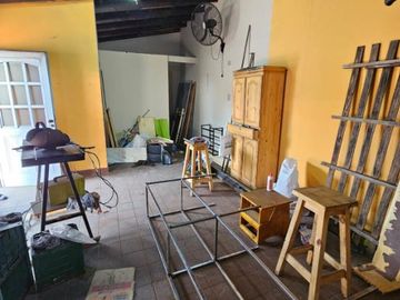 Casa en venta en Lanus Oeste