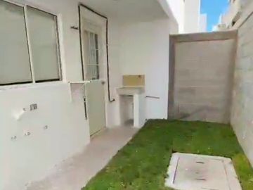 Estrena departamento en Cd. del Sol, 3 recámaras, alberca.