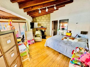 Casa en Venta en Lomas del Sol - Excelente estado de Conservación