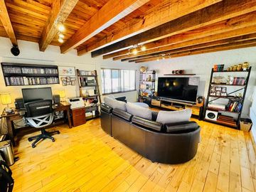 Casa en Venta en Lomas del Sol - Excelente estado de Conservación