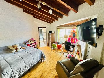Casa en Venta en Lomas del Sol - Excelente estado de Conservación