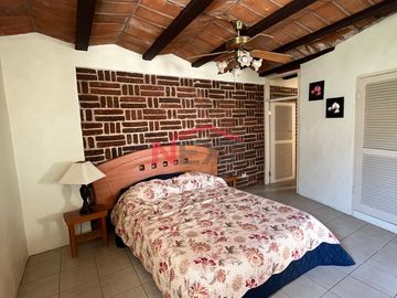 VENTA DE PROPIEDAD PARA REMODELAR EN UBICACIÓN ESTRATEGICA SC
