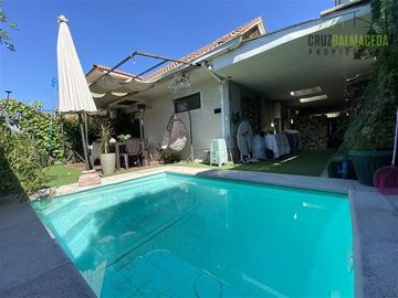 Casa en Venta en Sánchez Fontecilla, cercano al Jumbo