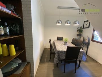Casa en Venta en Sánchez Fontecilla, cercano al Jumbo