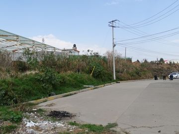 Venta de terreno en la Col. Sanctorum, Municipio de Coronango.