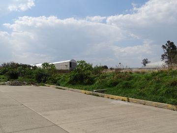 Venta de terreno en la Col. Sanctorum, Municipio de Coronango.