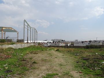Venta de terreno en la Col. Sanctorum, Municipio de Coronango.