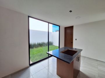 Casa en venta el Fraccionamiento Argos, San Pedro, Cholula, Puebla.