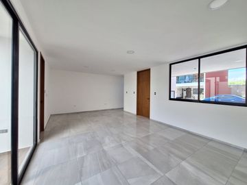 Casa en venta el Fraccionamiento Argos, San Pedro, Cholula, Puebla.