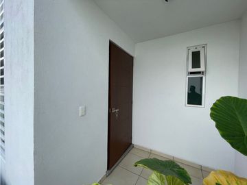 Se  Renta Casa en Fracc. San Isidro Jiutepec Doble Vig con Alberca 3Re