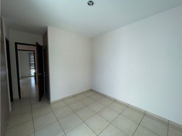 Se  Renta Casa en Fracc. San Isidro Jiutepec Doble Vig con Alberca 3Re
