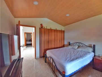 Maat vende finca en vereda Rio Dulce-Villeta 6.879m2 $1.500Millones