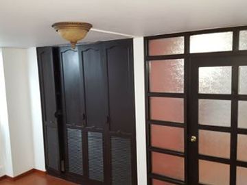 APARTAESTUDIO PARA VENTA EN LA RAMBLA
