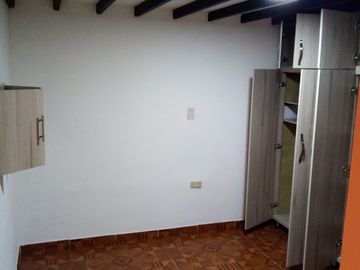 CASA PARA VENTA EN RUTA 30- MANIZALES
