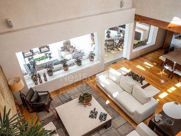 CASA EN VENTA CON VISTA AL LAGO