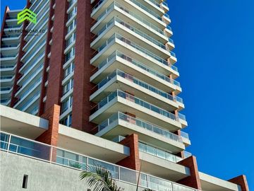 EN VENTA DEPARTAMENTO EN PRIMERA LNEA AL MAR - EDIFICIO IBIZA, MANTA