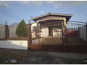 VENDO CASA EN ARRAIJAN VILLAS DE LA ALAMEDA 3R