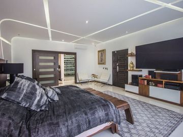 Casa de Lujo en Venta en Parque Virreyes