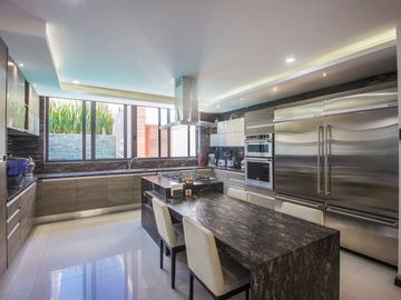 Casa de Lujo en Venta en Parque Virreyes
