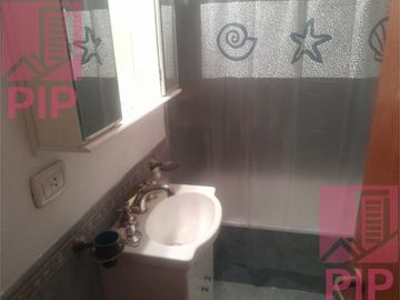 Casa  en Venta Ituzaingo / Ituzaingo (B110 1010)