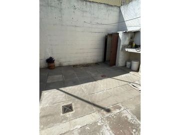 CASA 2 DORM C/PATIO - RES V SARSFIELD