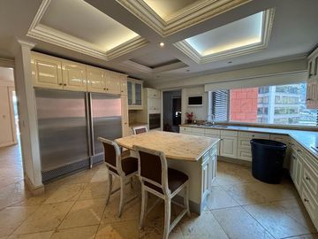 Departamento en Venta en Bosques de las Lomas Real del Bosque (m2d3255)