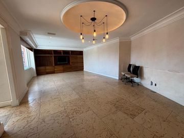 Departamento en Venta en Bosques de las Lomas Real del Bosque (m2d3255)