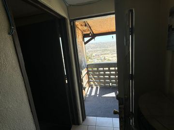 AMPLIA CASA EN VENTA // CAÑON DE LA RAZA !!!!!