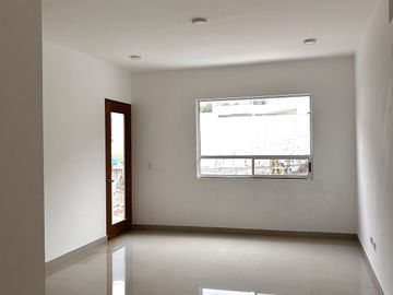 Casa nueva en VENTA Santa Isabel Carretera Nacional
