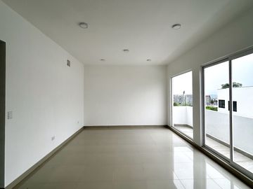 Casa nueva en VENTA Santa Isabel Carretera Nacional