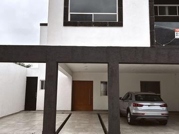 Casa nueva en VENTA Santa Isabel Carretera Nacional
