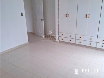 VENDO APARTAMENTO EN EL CANGREJO, PH CONDADO PLAZA (6)