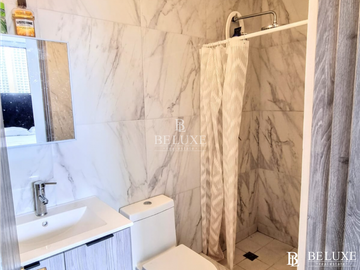 VENTA DE  APARTAMENTO AMOBLADO EN CALLE 50 PH THE GRAY (6)