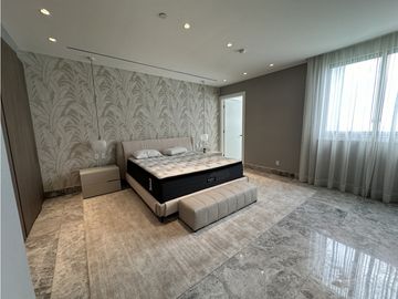 Empire Penthouse Santa Maria