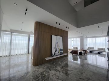 Empire Penthouse Santa Maria