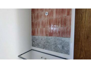 Casa en Venta en Cumbres Elite Premier con Alberca frente parque