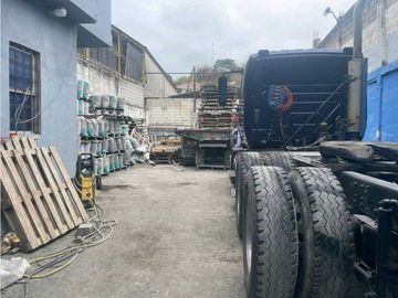 En venta Galpón Industrial en Duran