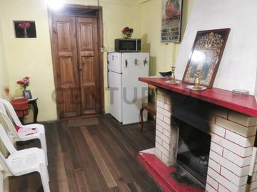 Vendo Casa con locales Parque central