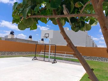 CASA RESIDENCIAL EN VENTA EN FRACC. VIBRANTA, GÓMEZ PALACIO,DGO.