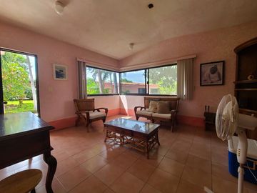 OPORTUNIDAD!! Desarrollo con 7 villas con muelle sobre laguna Pie de la Cuesta