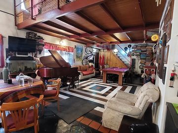 Depto.tipo casa de 6 ambientes en Venta en Almagro