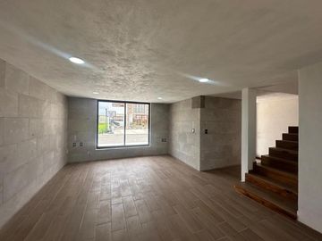 CASA EN VENTA CONDOMINIO CASCO DE LA HACIENDA TOLUCA