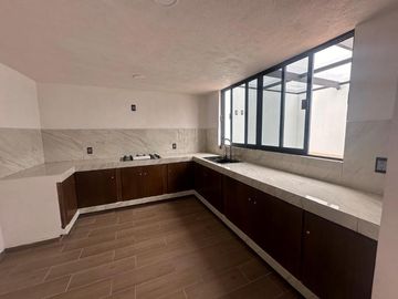 CASA EN VENTA CONDOMINIO CASCO DE LA HACIENDA TOLUCA