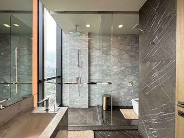 2 Bedroom Condo for rent at The Monument Thong Lo